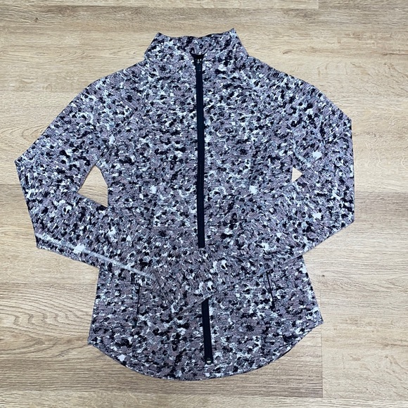 Athleta Salutation Textured Jacket Meadow Decadent Chocolate - Picture 2 of 9